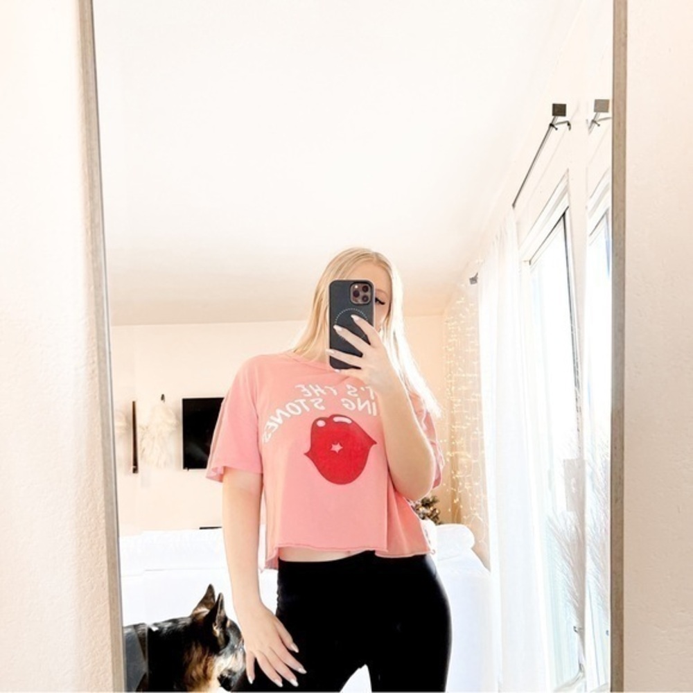 Bravado The Rolling Stones Pink Crop Band Tee 100% Cotton Size Medium
